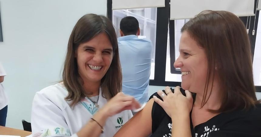 El martes 25 comienza la campantildea de vacunacioacuten antigripal Sempre 2025