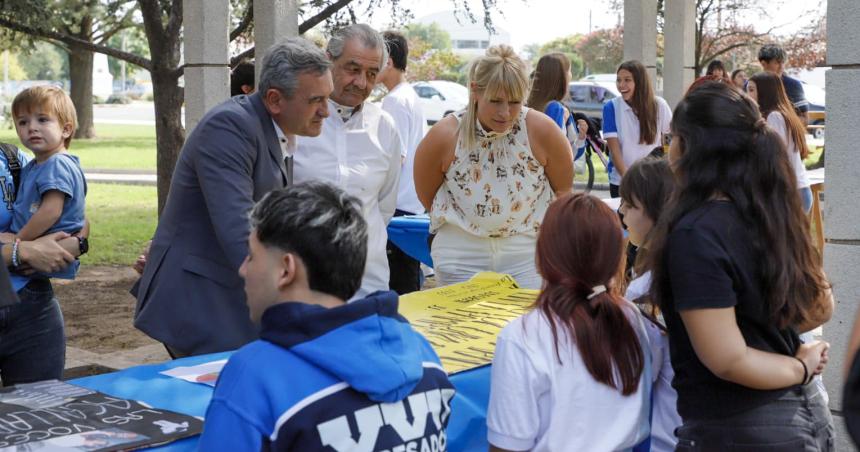 Muestra de Memoria y Compromiso en Toay