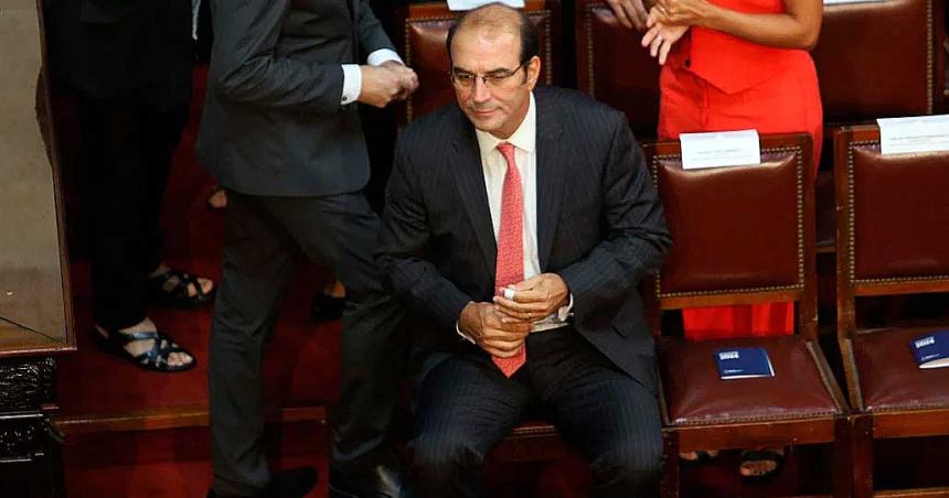 Garciacutea-Mansilla defendioacute su nombramiento en la Corte- Un juez no puede sacar a otro juez