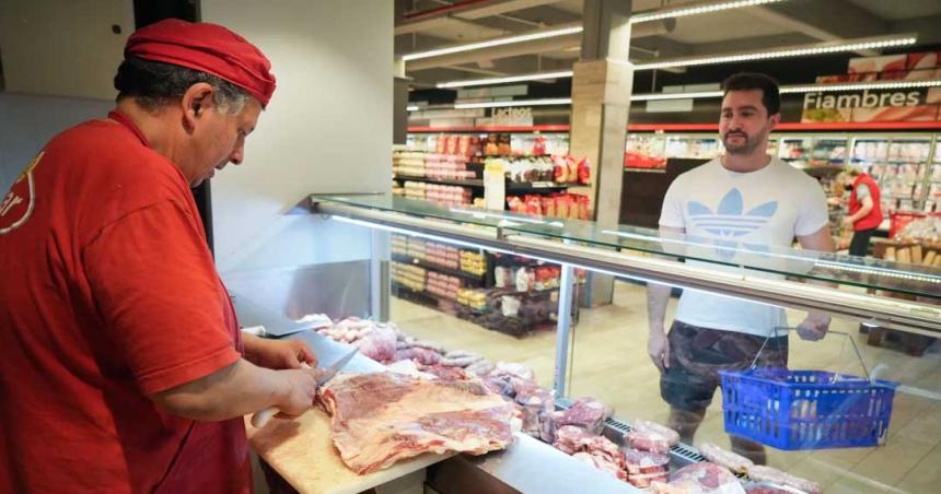 Cayoacute la confianza del consumidor en marzo