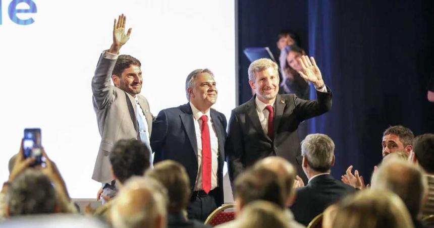 Pullaro Llaryora y Frigerio reclamaron obra puacuteblica y rechazaron las retenciones
