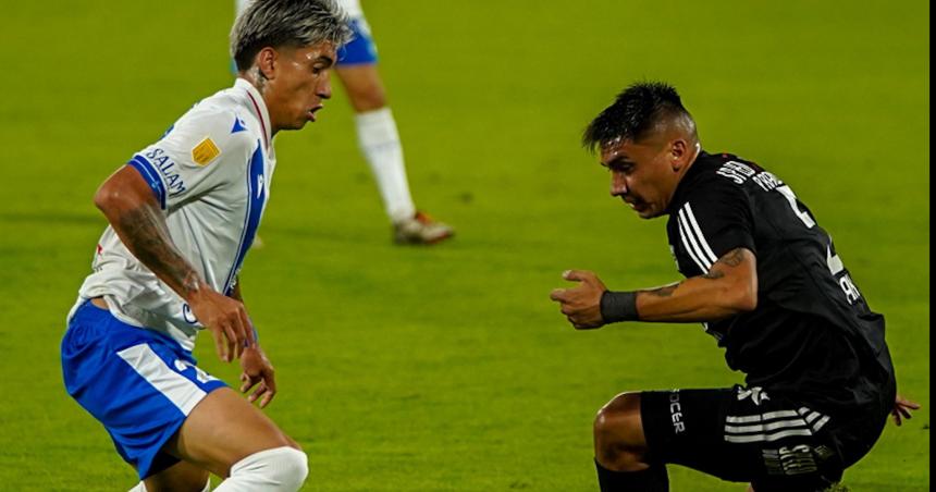 Derrota de Veacutelez ante Riestra