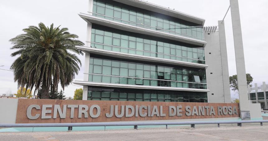 Prisioacuten efectiva para un hombre por amenazas reiteradas