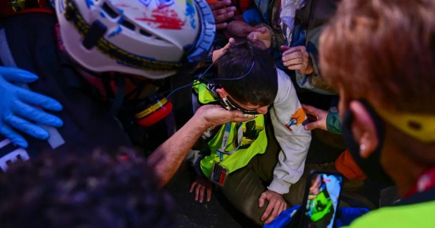 Incidentes en otra marcha de jubilados en el Congreso- trasladaron a un periodista herido