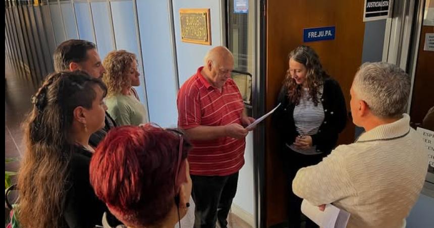 Teleacutefono para Lovera- la Intersindical reclama destrabar recategorizaciones automaacuteticas