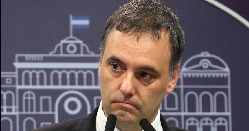 Manuel Adorni- Les guste o no les guste a los Kelpers las Malvinas son argentinas