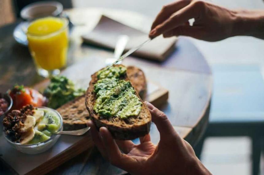 Adioacutes al cansancio- estos son los alimentos claves para que no te falte energiacutea