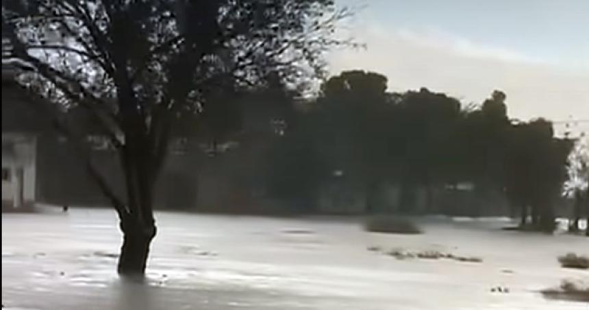 Buenos registros de lluvias en toda la provincia- la maacutexima 75 miliacutemetros en Algarrobo del Aacuteguila