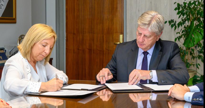 Firmaron convenio para mejorar el control administrativo