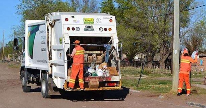 Coacutemo funcionaraacuten los servicios municipales en Semana Santa