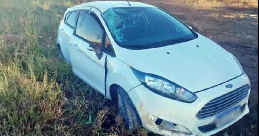Vuelco sin heridos sobre la Ruta Provincial 18