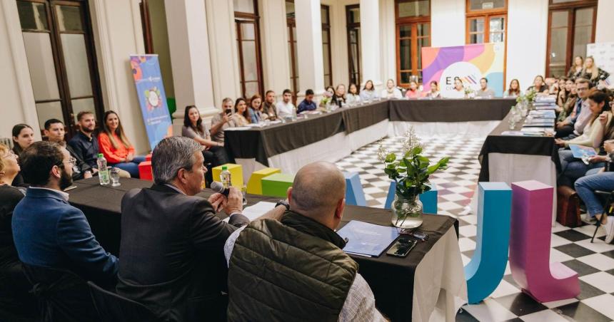 La Mesa Provincial de Agentes Juveniles se reuniraacute en Santa Rosa