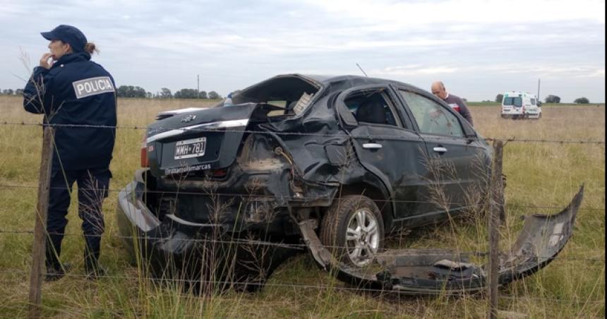 Un bebe y una mujer heridos por un vuelco en la Ruta Provincial 1