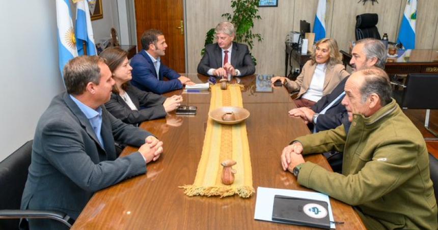 Ziliotto se reunioacute con dirigentes del campo