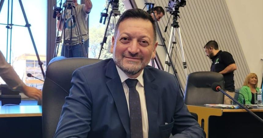 Piden informe por un yacimiento de maacutermol en Limay Mahuida