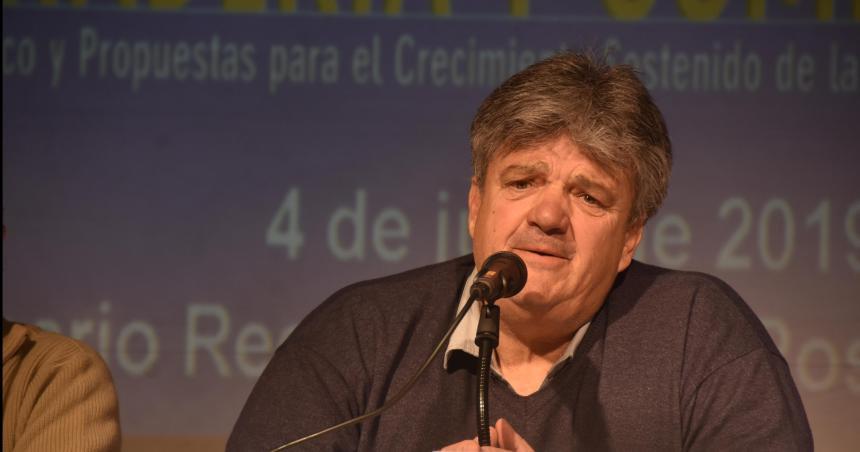 Reclamo conjunto por la barrera- Si sigue la grieta no hay solucioacuten
