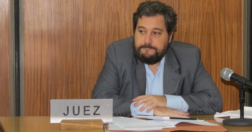 Prisioacuten en suspenso para un hombre por abuso sexual simple