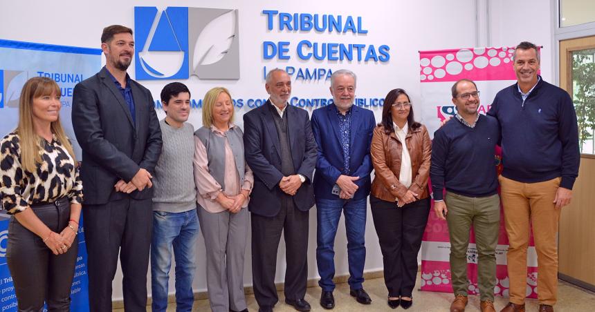 Exposicioacuten de la CPE por el Diacutea de la Responsabilidad Social