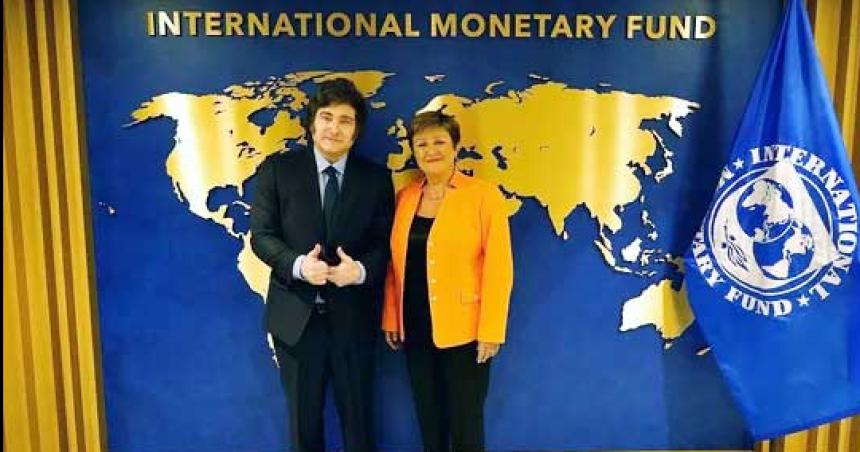 La titular del FMI debioacute salir a aclarar sus poleacutemicos dichos sobre las elecciones en Argentina