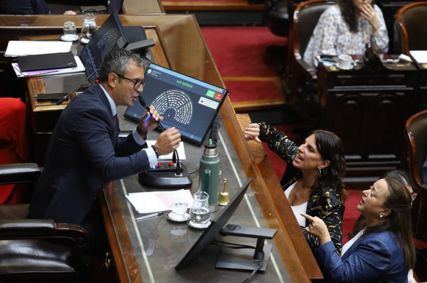 Diputados- el escaacutendalo Libra la moratoria jubilatoria y el ajuste en discapacidad