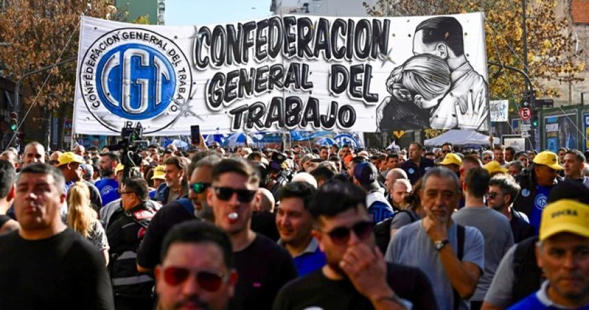 El Gobierno va rumbo a la destruccioacuten de la patria