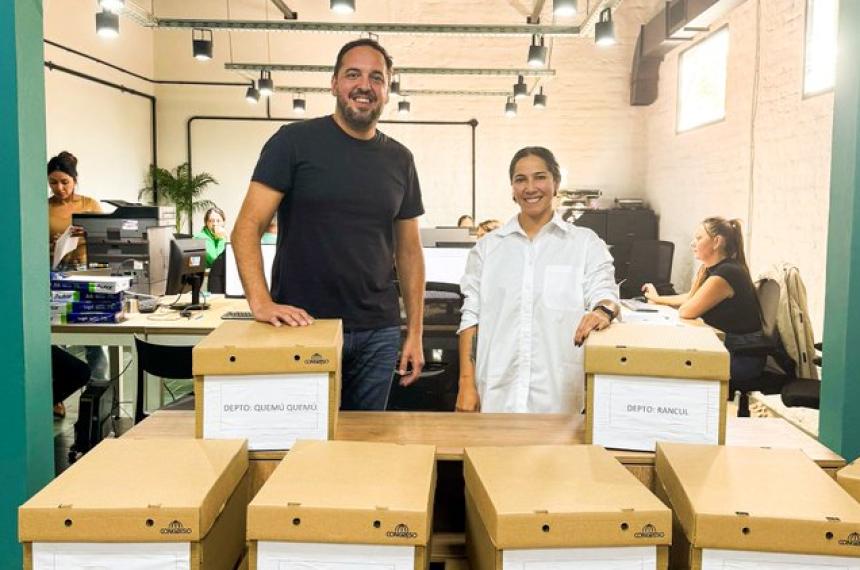 La lista de di Naacutepoli presentoacute 5200 avales
