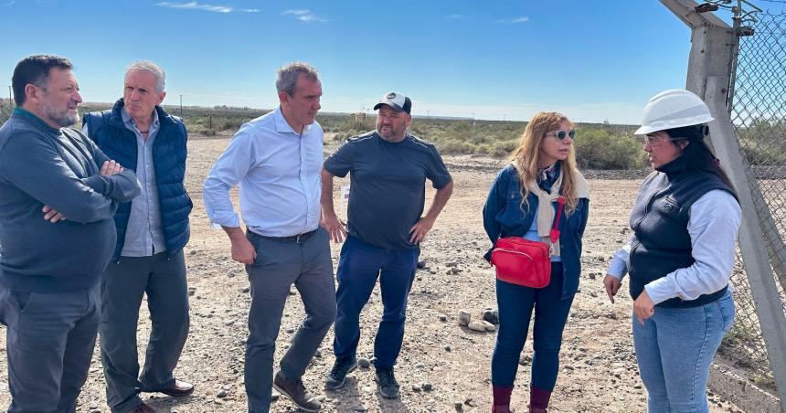 Radicales con Tierno fueron a recorrer el aacuterea Medanito
