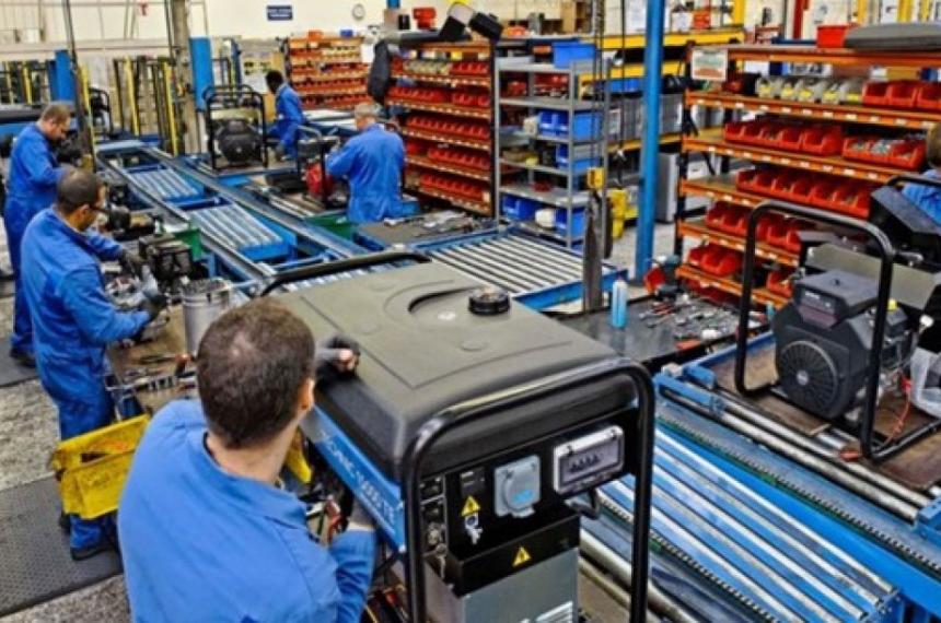 La UIA destacoacute la eliminacioacuten de las retenciones a las exportaciones industriales