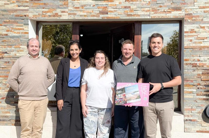 Turismo aceita lazos con el sector privado