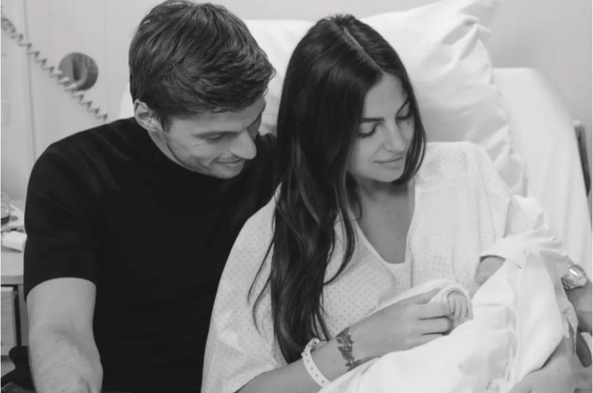 Verstappen presentoacute a su hija