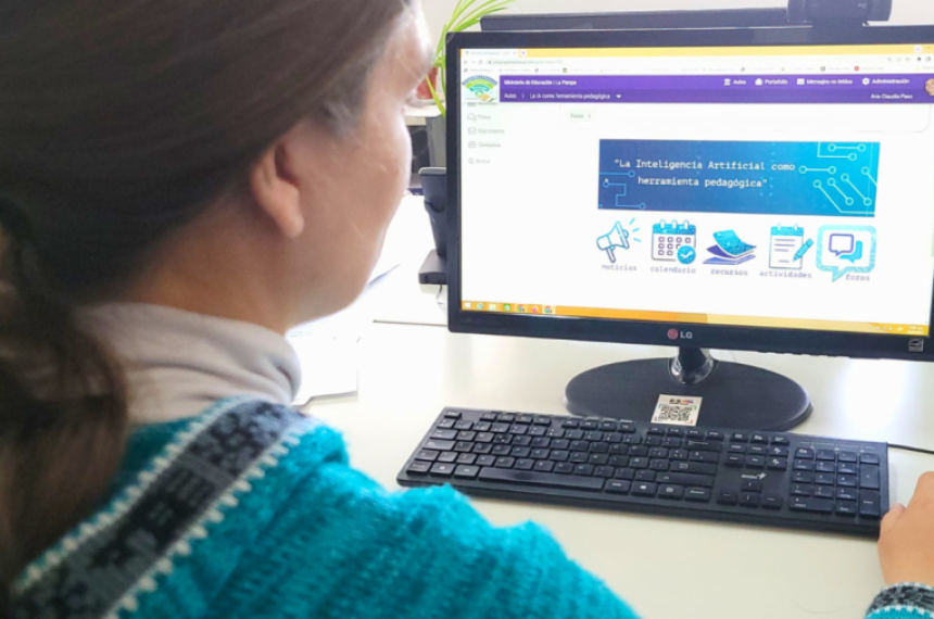 Comenzoacute capacitacioacuten para docentes sobre Inteligencia Artificial