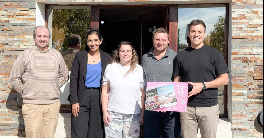 Turismo aceita lazos con el sector privado