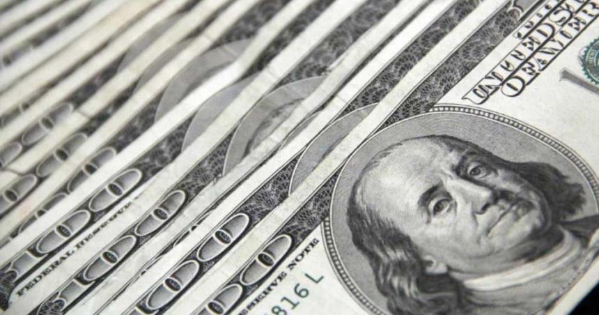 Queacute se espera para el doacutelar en mayo- fuertes liquidaciones y el piso de la banda en la mira