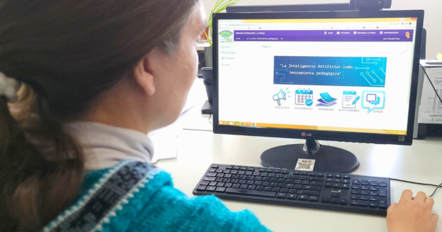 Comenzoacute capacitacioacuten para docentes sobre Inteligencia Artificial