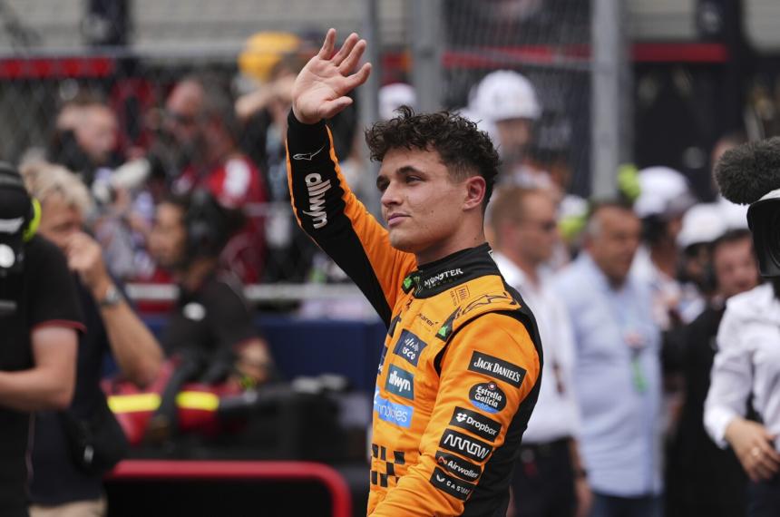 Norris voloacute bajo la lluvia y conquistoacute la Sprint de Miami
