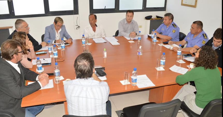 Convocaraacuten al Consejo de Traacutensito por el Nuevo Sistema de Seguridad Vial 
