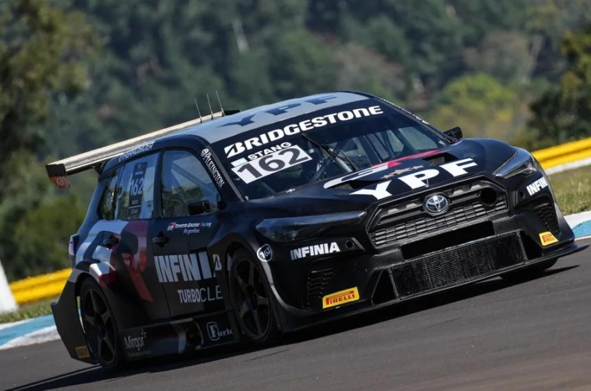 TC2000- triunfo de Stang en Oberaacute