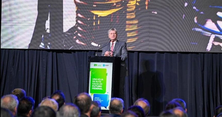 Ziliotto junto a cinco gobernadores en Entre Riacuteos