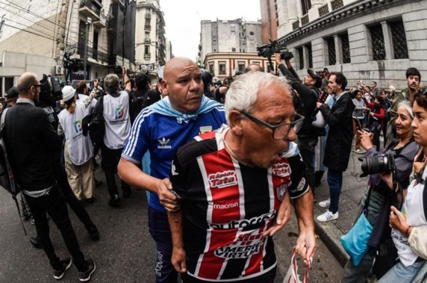 Otra marcha de los mieacutercoles con incidentes y represioacuten