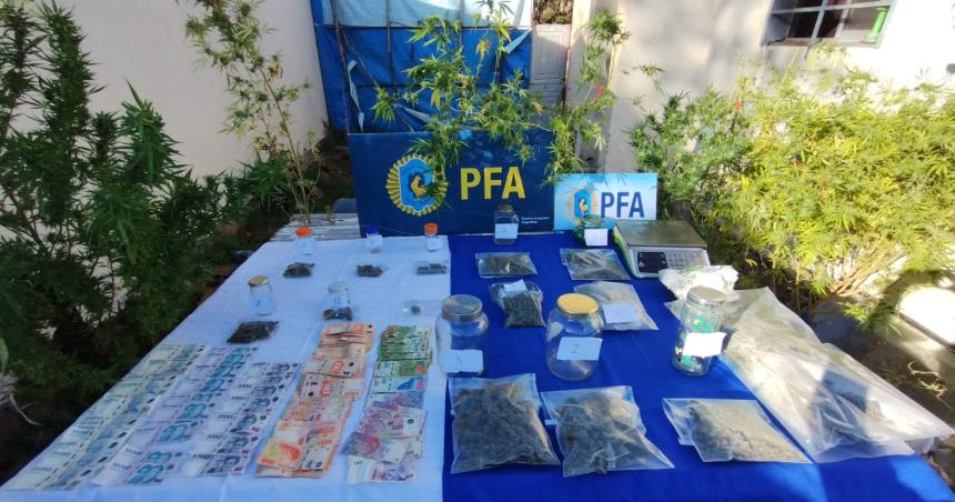 Dos detenidos y secuestro de droga en el barrio Ranqueles