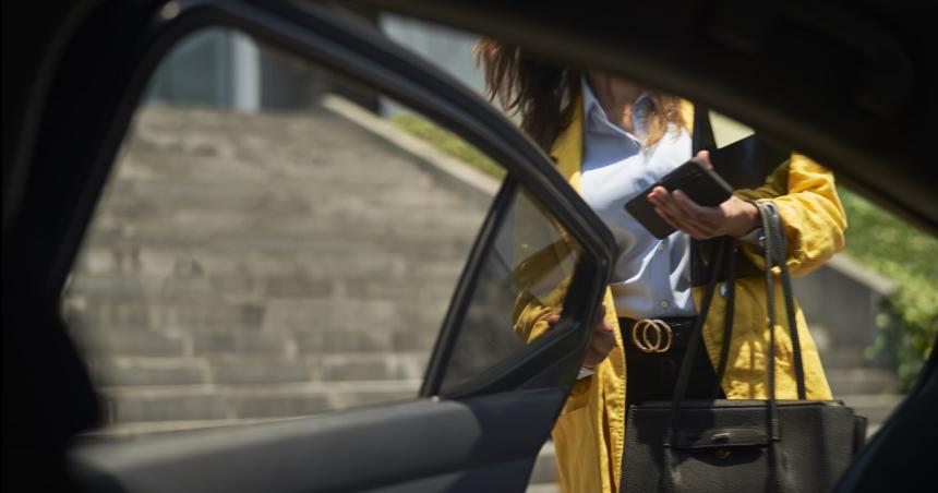 Uber Taxi anuncioacute que ya estaacute disponible en Santa Rosa 