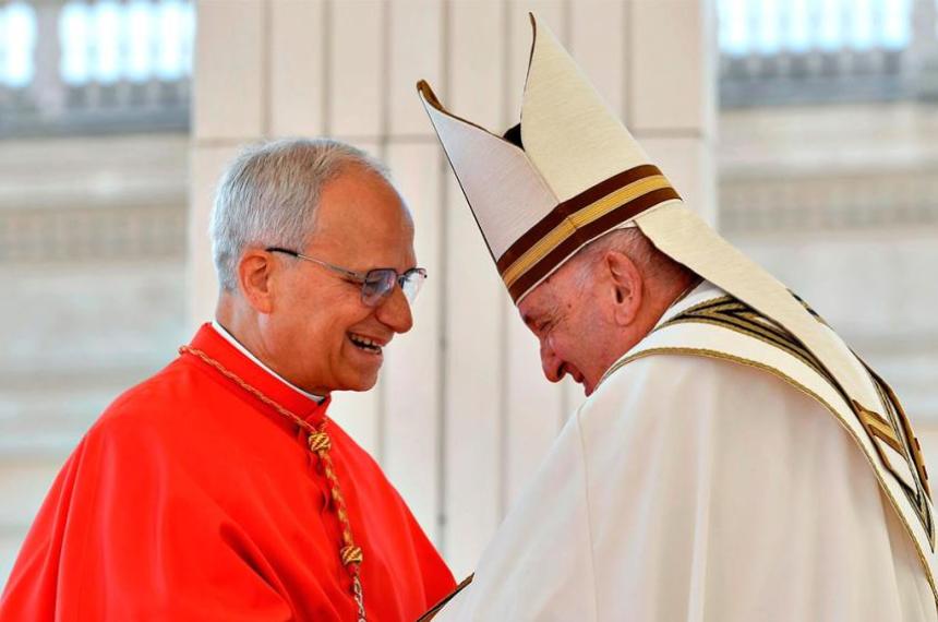 El papa Leoacuten XIV agradecioacute a Francisco en sus primeras palabras y lanzoacute un llamado a la paz