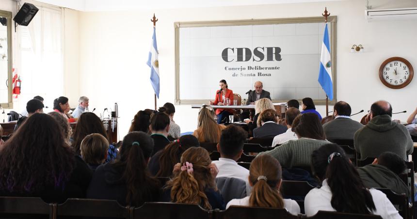 Aprobaron la eximicioacuten de tasas para comerciantes del centro santarrosentildeo