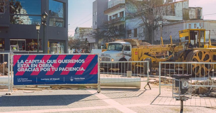 Abren dos pasos de circulacioacuten en la obra de la semipeatonal