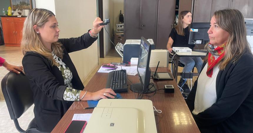 Mejoras en los servicios de los Registros Civiles de Castex Luiggi y San Martiacuten
