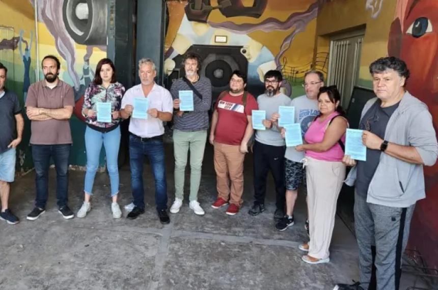 El Sipren alerta por riesgo de vaciamiento de Radio Municipal