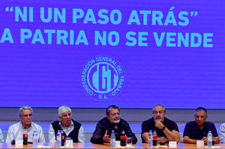 Crecen las presiones internas en la CGT para apurar el cuarto paro general contra Milei