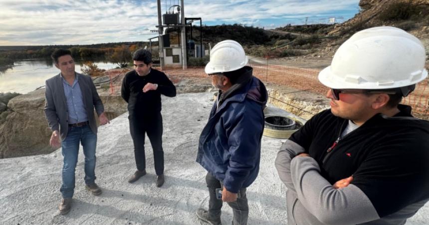 Recorrida por obras en Casa de Piedra
