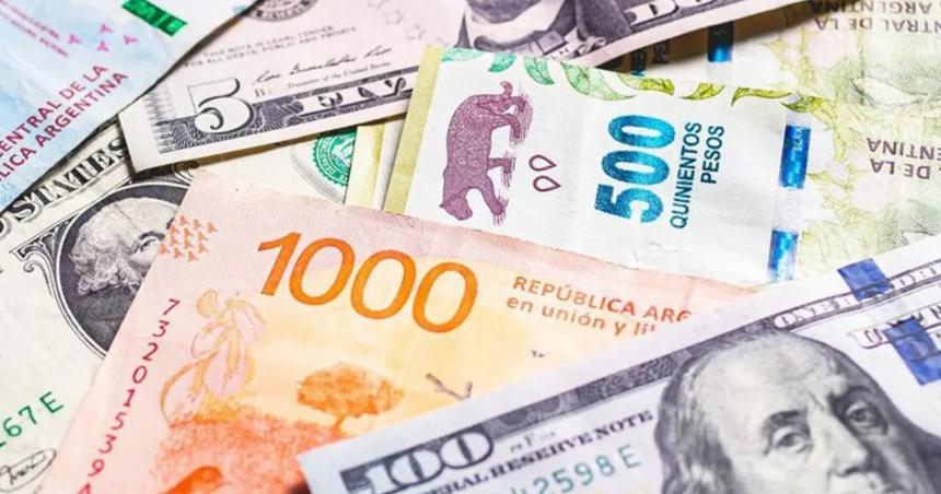Sin cepo y con inflacioacuten a la baja el mercado proyectoacute el doacutelar para fin de antildeo