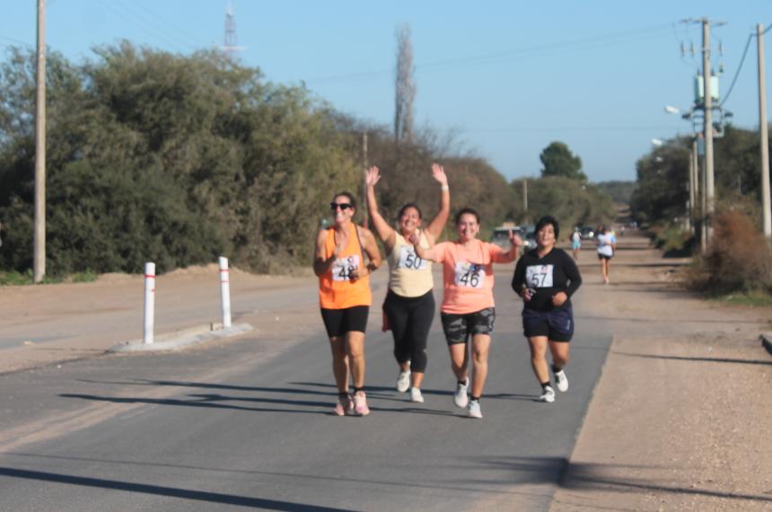 Arrancoacute el Regional de cross de atletismo